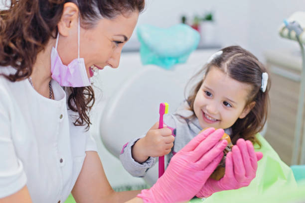 Best Wisdom Tooth Removal  in Hunters Creek, FL